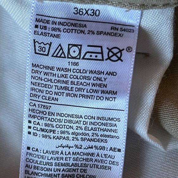 Old Navy Men's Ultimate Slim Plants Size 36X30 Khaki - Picture 6 of 10